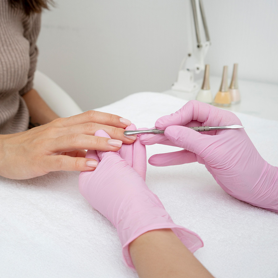 Deluxe Nail Spa 