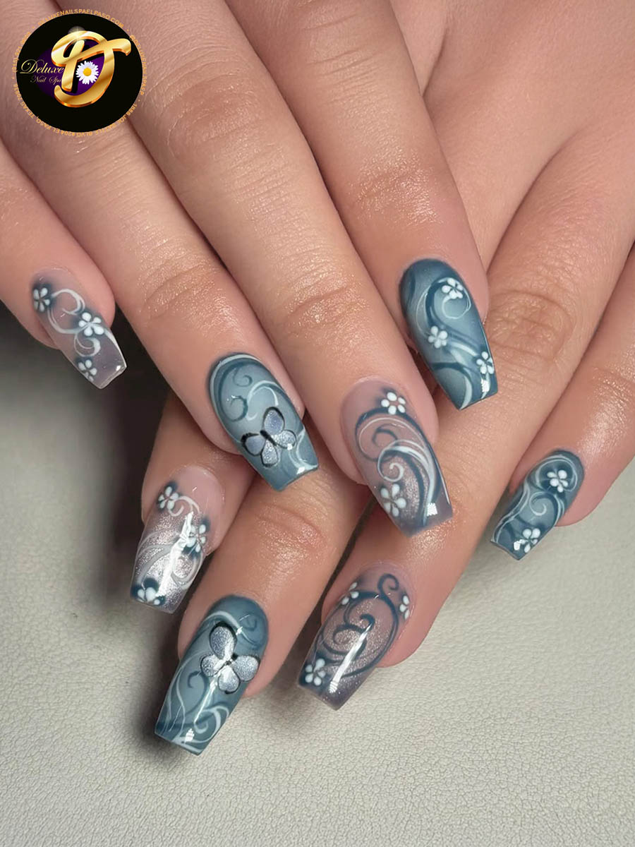 Deluxe Nail Spa 
